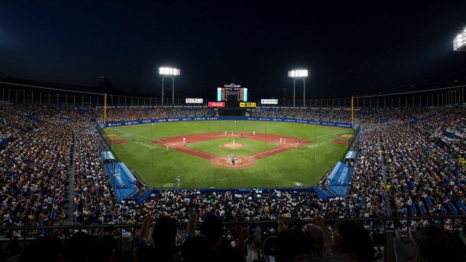 東京ヤクルトスワローズとの公式戦コラボイベント「日立ソリューションズデー」を開催